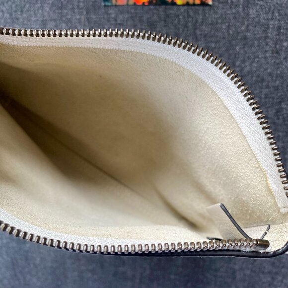 Gucci Pebbled Leather Portfolio Pouch / Clutch - Picture 5 of 13